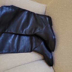 Bandolino leather boots..new.